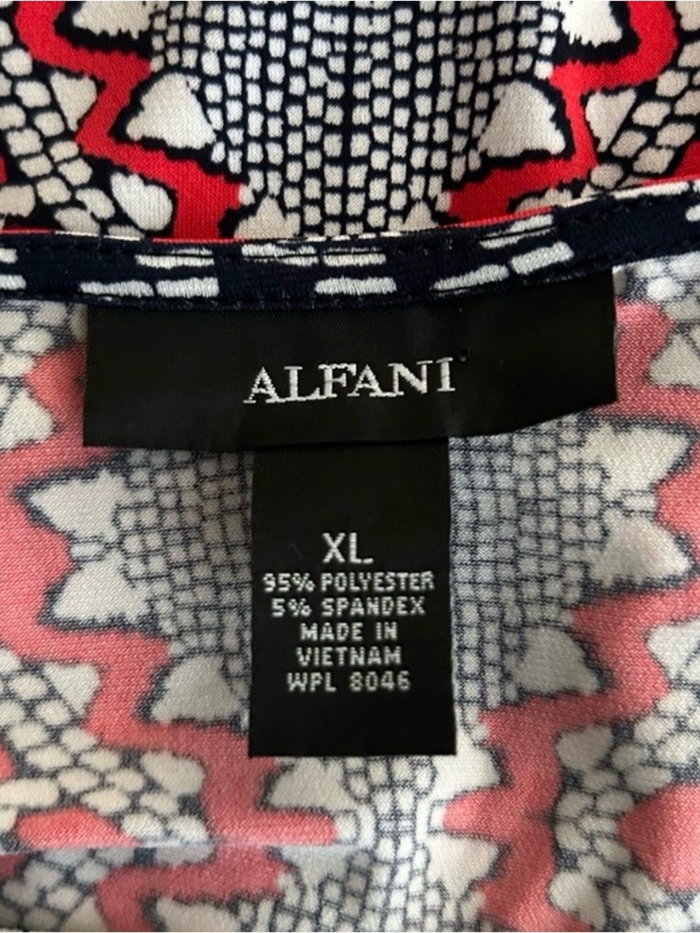 Alfani Navy Top with Red & White Center Panel - Picture 7 of 8